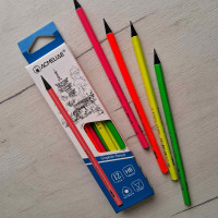 Олівець графітний тригранний Acmeliae Neon, твердість HB, чорне дерево