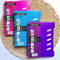 Блокнот на спіралі збоку "Note book" А5, 120арк. в клітинку з 5 пластиковими розділювачами, асорті